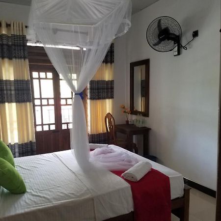 Yashumi Homestay Dambulla Eksteriør bilde