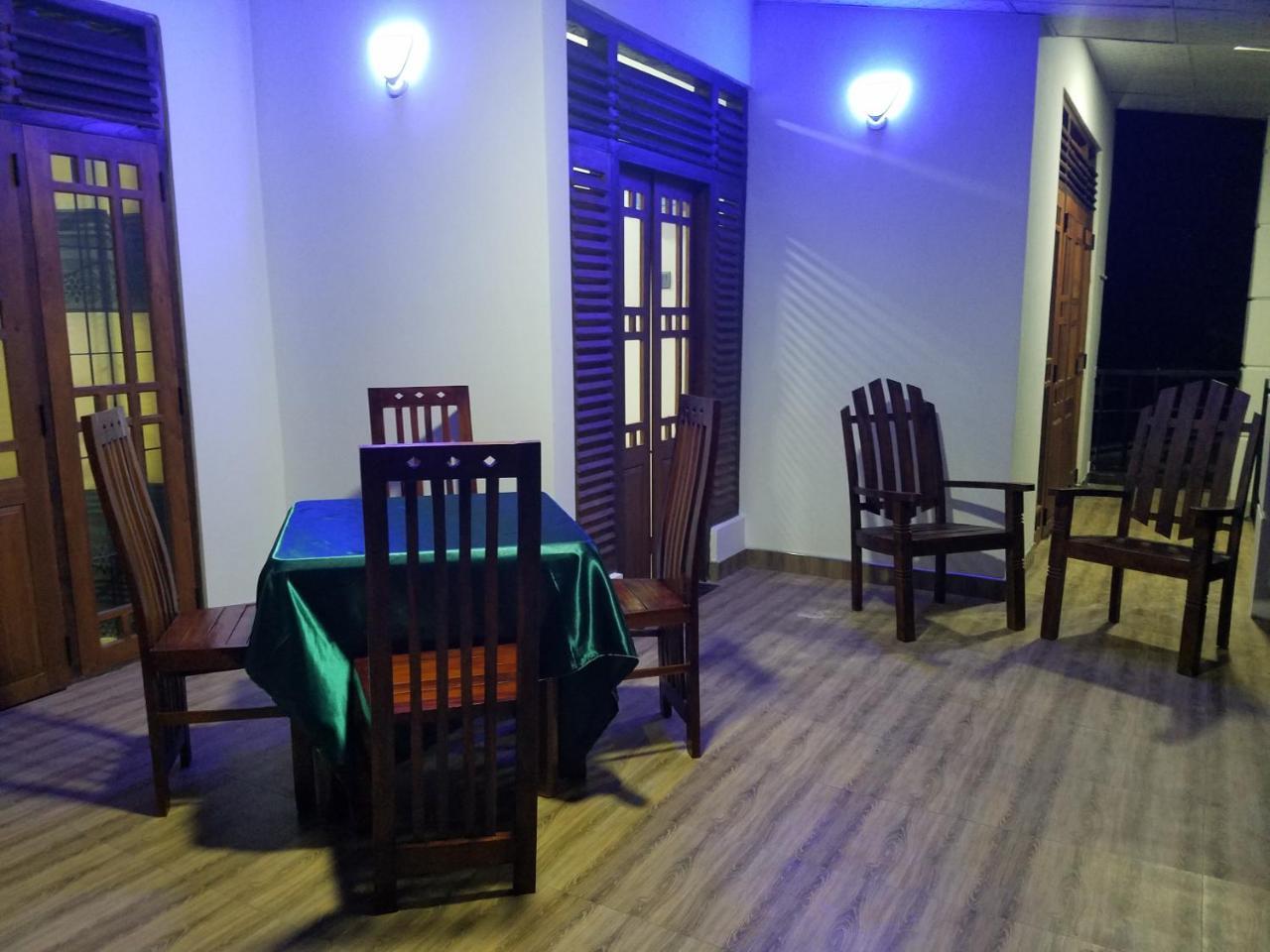 Yashumi Homestay Dambulla Eksteriør bilde