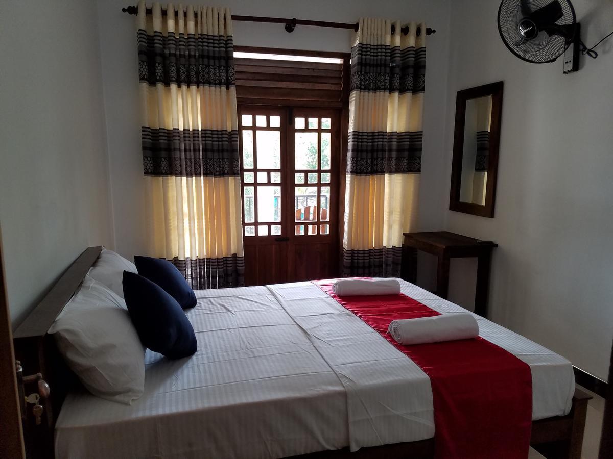 Yashumi Homestay Dambulla Eksteriør bilde