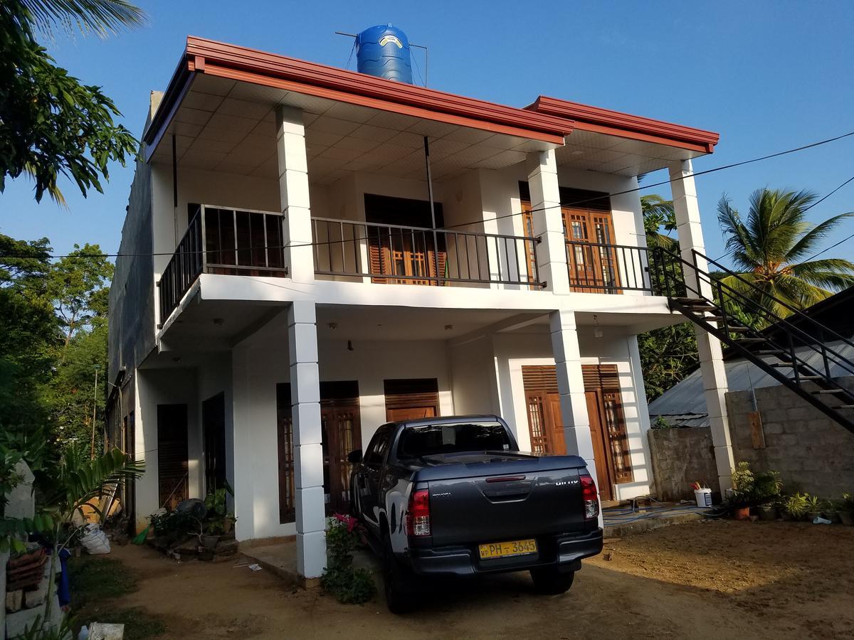 Yashumi Homestay Dambulla Eksteriør bilde