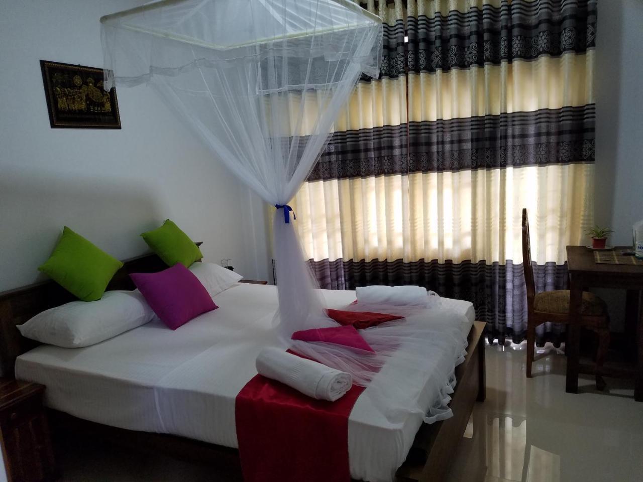 Yashumi Homestay Dambulla Eksteriør bilde