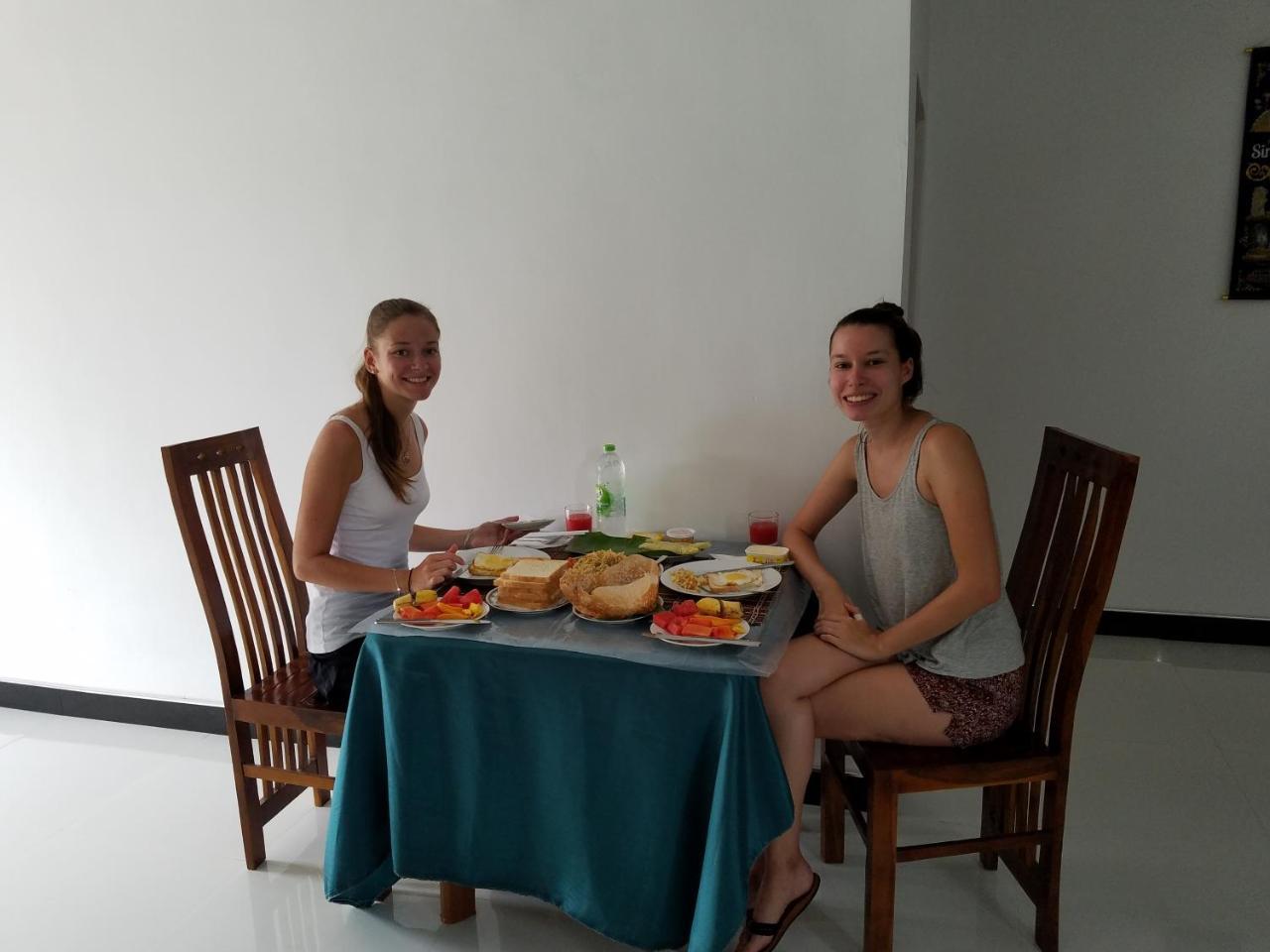 Yashumi Homestay Dambulla Eksteriør bilde